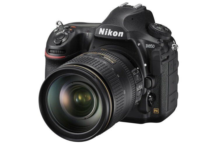 Nikon D850: The Ultimate High-Resolution DSLR